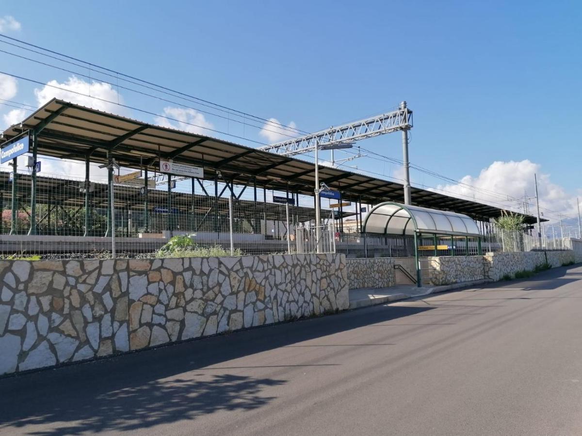 Vila Momaliar House Campofelice Di Roccella Exteriér fotografie